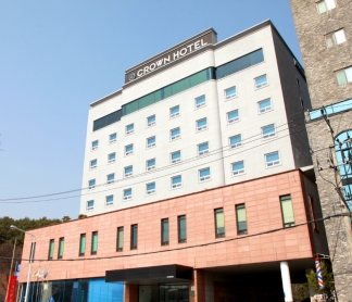 CROWN HOTEL IN CHANGWON